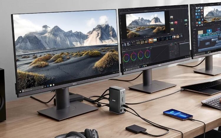 Top Docking Stations for Multi-Monitor Setups in 2025