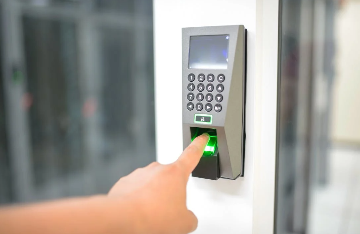 How to Choose the Best Digital Glass Door Lock for Your Space