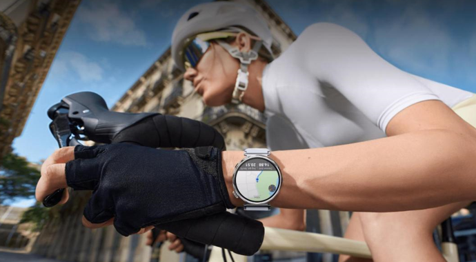 Smartwatch vs. Fitness Tracker: Which Is Right for You?
