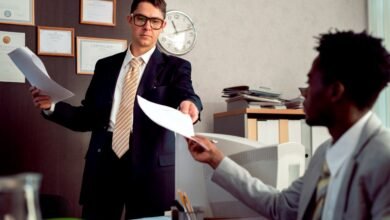 Why you Should hire a Lawyer to Draft a Service Agreement