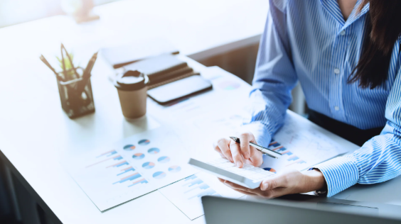 5 Ways CPAs Protect Businesses From Tax Penalties