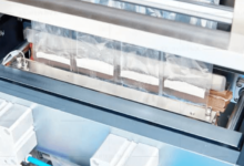 4 Side Seal Packaging Machine: Improving Speed, Accuracy, and Product Protection