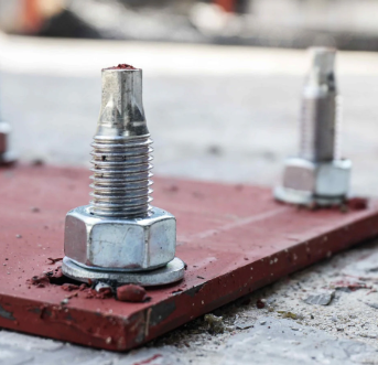 How an Anchor Bolt Manufacturer Supports Reliable Ground Engineering