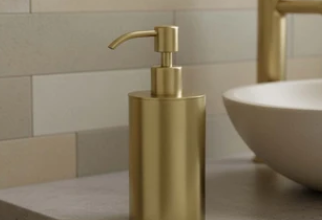 How Manual Soap Dispensers Improve Hygiene Management in Busy Facilities